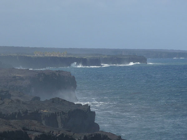 OCEAN PACIFIQUE AU PIED DU KILAUEA