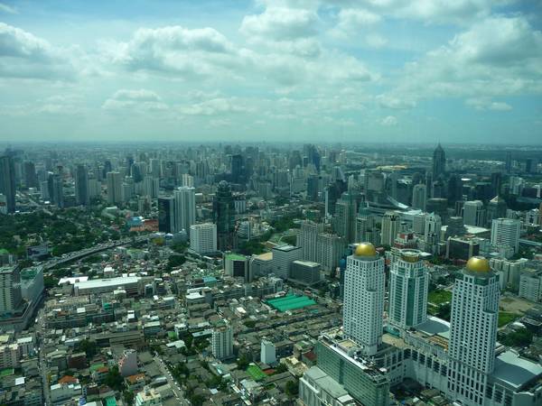 VUE SUR BANGKOK DEPUIS LE SOMMET DE LA TOUR BAIYOKE II