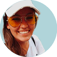 Pamela, Journaliste voyages